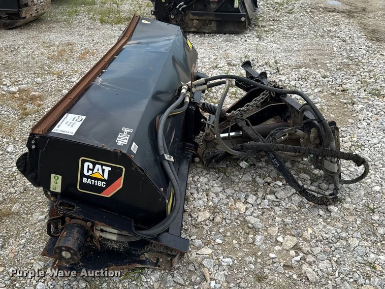image for item DW3475 Caterpillar BA118C skid steer broom