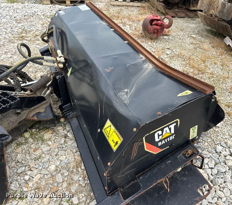 image for item DW3475 Caterpillar BA118C skid steer broom
