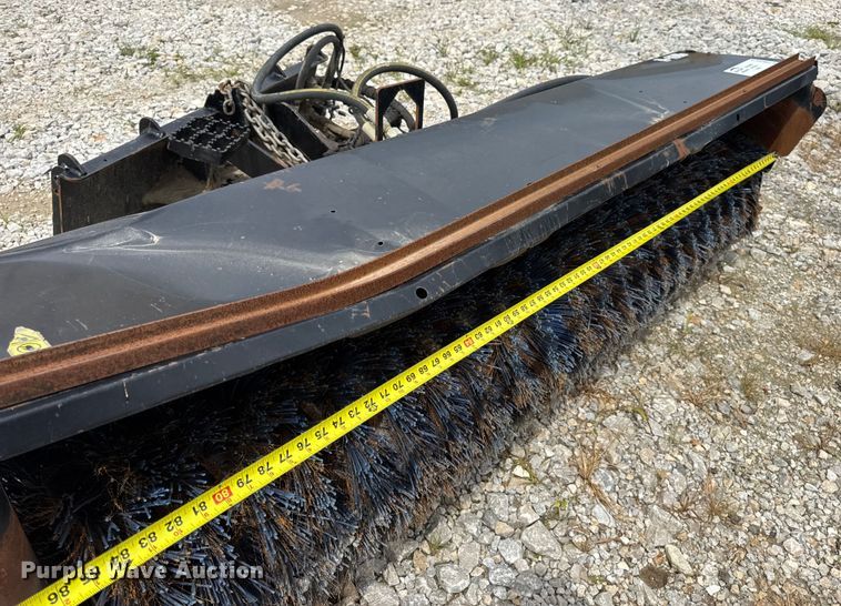 image for item DW3475 Caterpillar BA118C skid steer broom