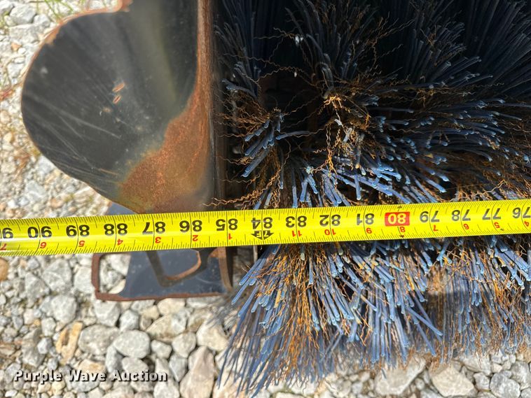 image for item DW3475 Caterpillar BA118C skid steer broom