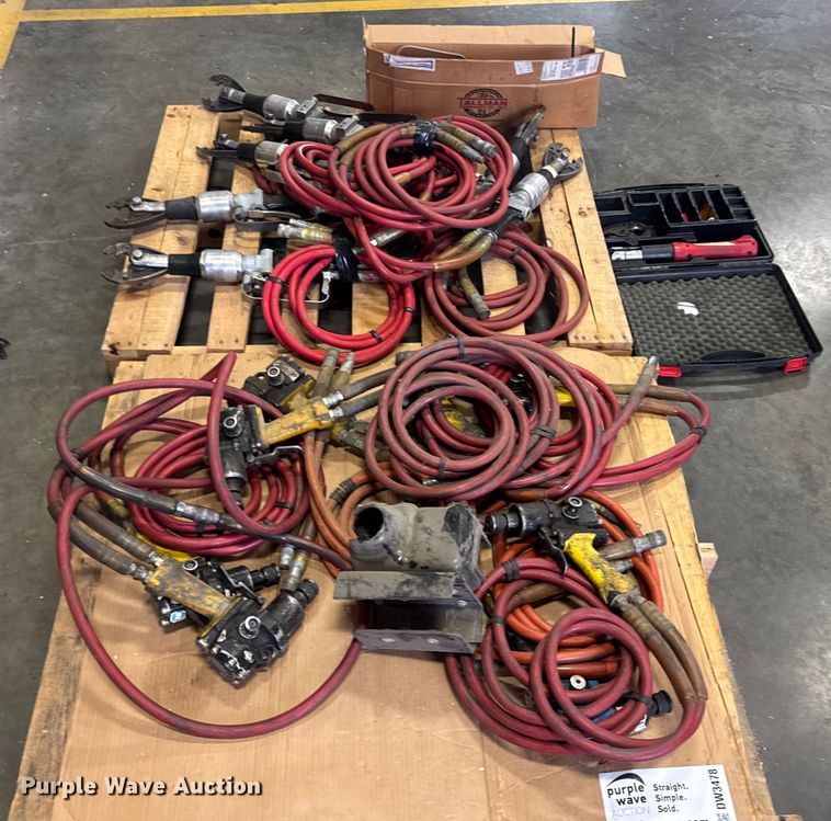 image for item DW3478 ools