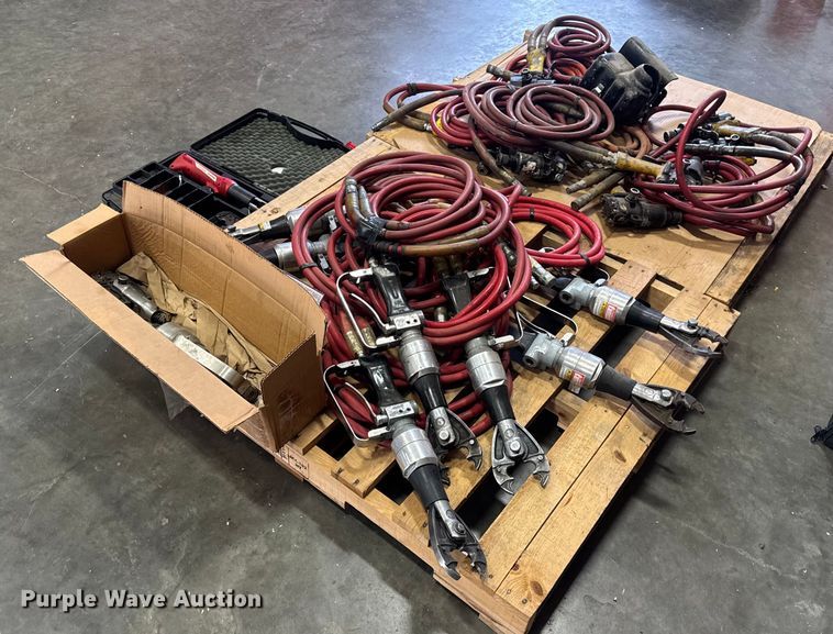 image for item DW3478 ools