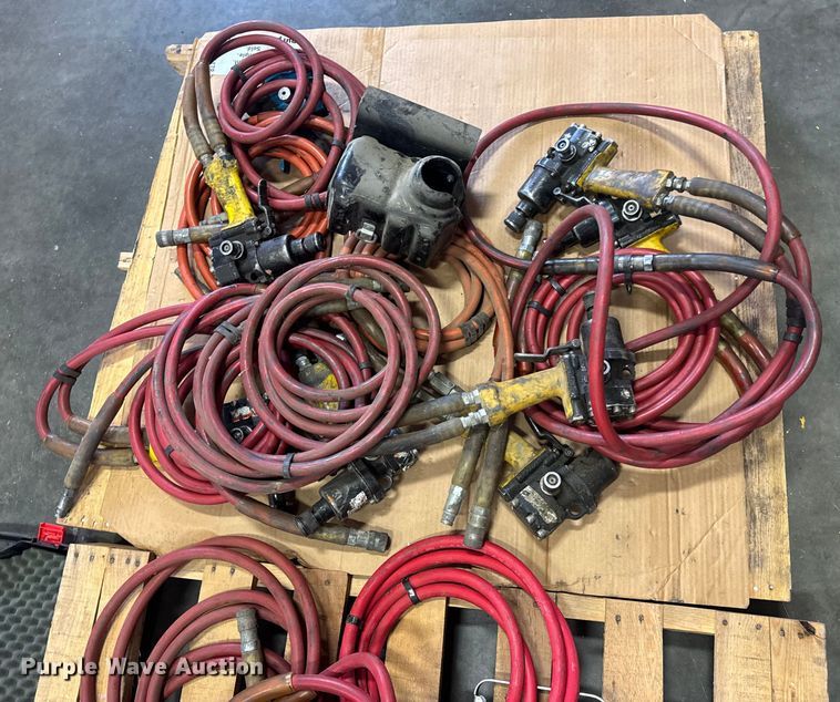 image for item DW3478 ools