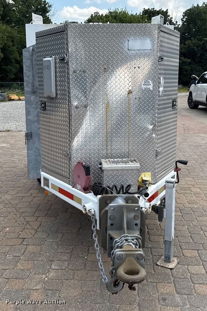 image for item DW3490 2005 Sauber Mfg. Co. 1594 oil filtration trailer