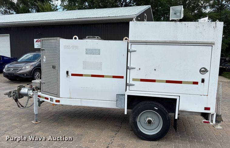 image for item DW3490 2005 Sauber Mfg. Co. 1594 oil filtration trailer