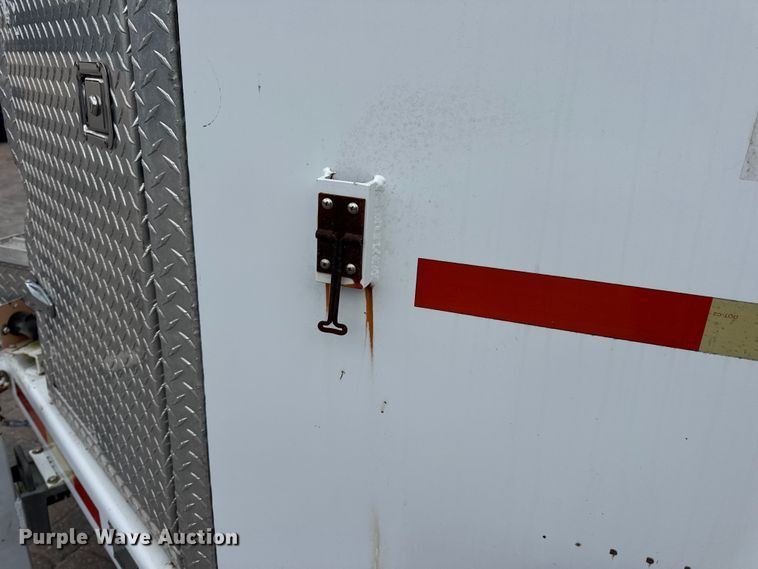 image for item DW3490 2005 Sauber Mfg. Co. 1594 oil filtration trailer