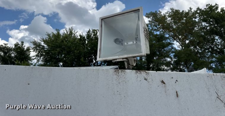 image for item DW3490 2005 Sauber Mfg. Co. 1594 oil filtration trailer