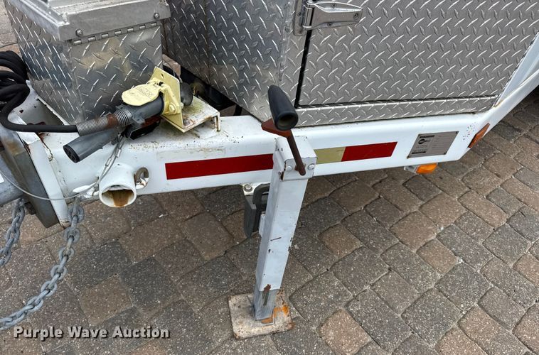 image for item DW3490 2005 Sauber Mfg. Co. 1594 oil filtration trailer