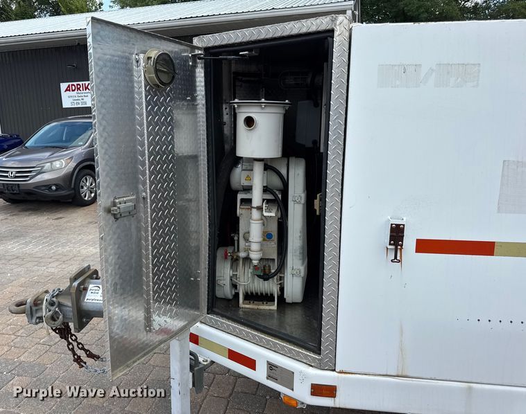 image for item DW3490 2005 Sauber Mfg. Co. 1594 oil filtration trailer