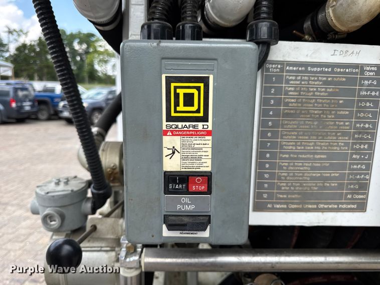 image for item DW3490 2005 Sauber Mfg. Co. 1594 oil filtration trailer