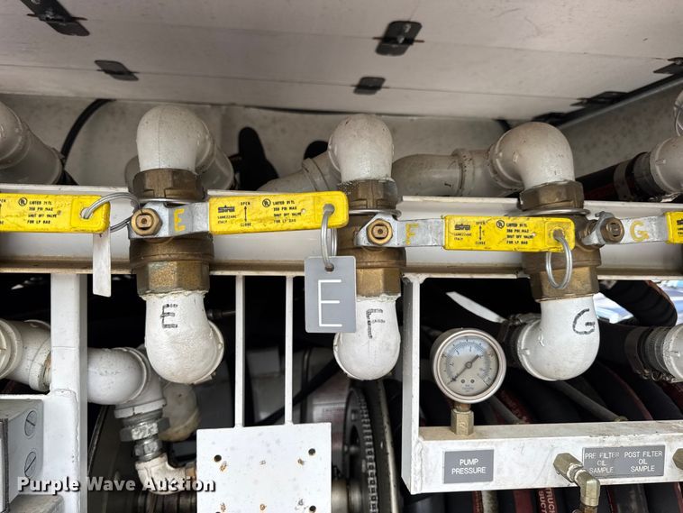 image for item DW3490 2005 Sauber Mfg. Co. 1594 oil filtration trailer