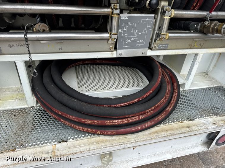 image for item DW3490 2005 Sauber Mfg. Co. 1594 oil filtration trailer