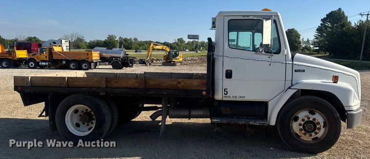 image for item DW3495 1999 Freightliner FL60 flatbed truck