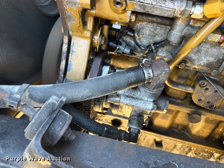 image for item DW3495 1999 Freightliner FL60 flatbed truck