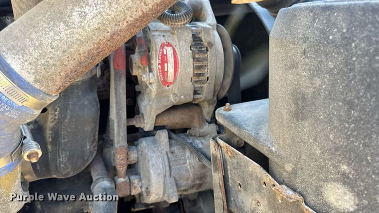 image for item DW3495 1999 Freightliner FL60 flatbed truck