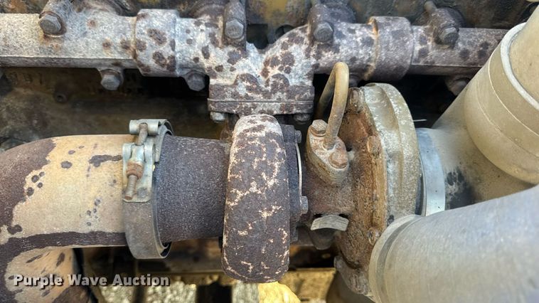 image for item DW3495 1999 Freightliner FL60 flatbed truck