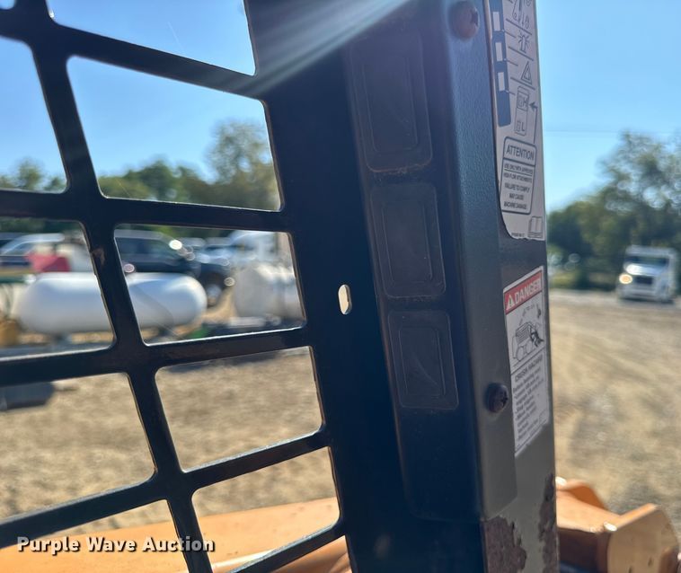 image for item DW3497 2005 Case 430 skid steer loader