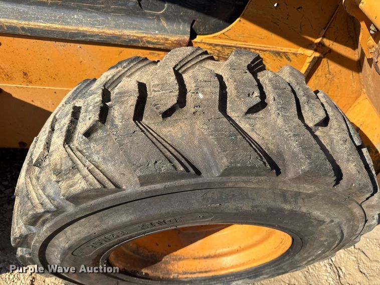 image for item DW3497 2005 Case 430 skid steer loader