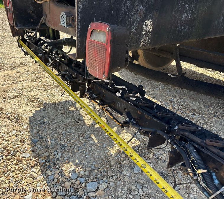 image for item DW7156 1997 Ford F800 oil distributor truck