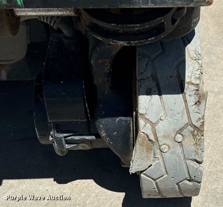 image for item DX5677 2011 JLG 1930ES scissor lift