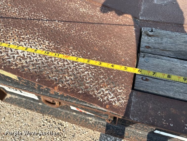 image for item DX5695 2010 Eager Beaver 50GSL-PT lowboy equipment trailer