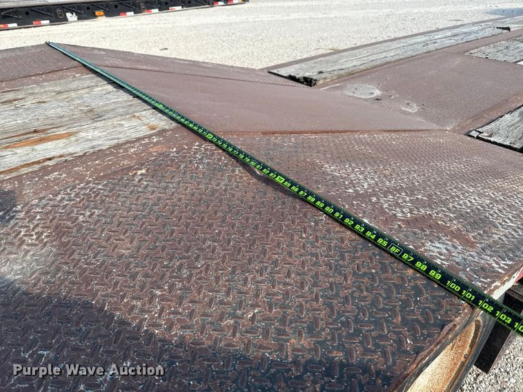 image for item DX5695 2010 Eager Beaver 50GSL-PT lowboy equipment trailer