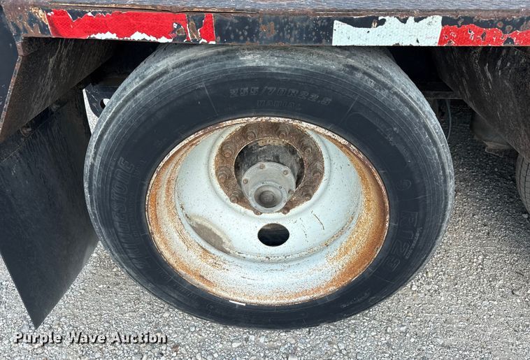 image for item DX5695 2010 Eager Beaver 50GSL-PT lowboy equipment trailer