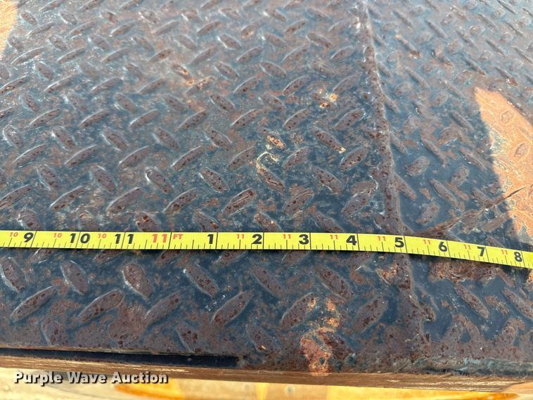 image for item DX5696 2011 Eager Beaver 50GSL-PT lowboy equipment trailer