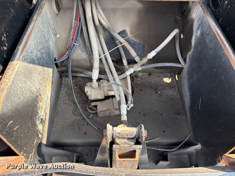 image for item DX5696 2011 Eager Beaver 50GSL-PT lowboy equipment trailer