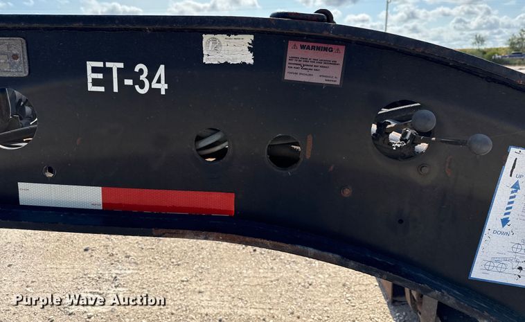 image for item DX5697 2008 Fontaine Magnitude 51 low boy equipment trailer