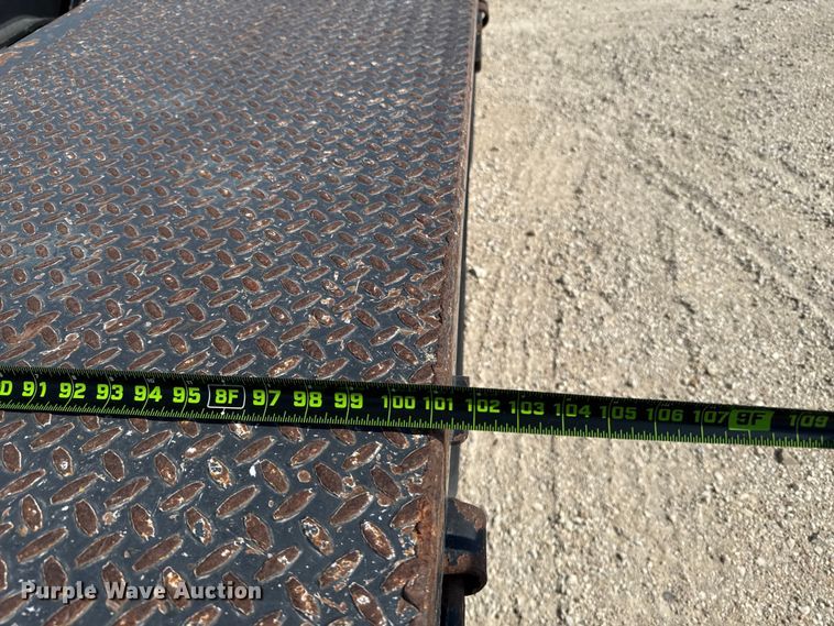 image for item DX5697 2008 Fontaine Magnitude 51 low boy equipment trailer