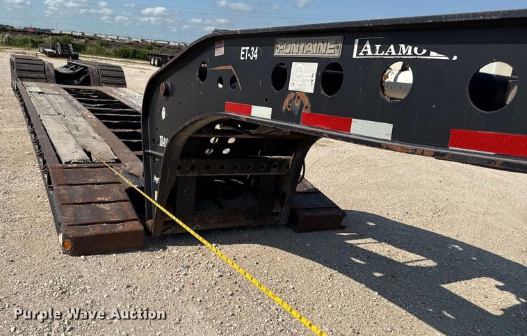 image for item DX5697 2008 Fontaine Magnitude 51 low boy equipment trailer