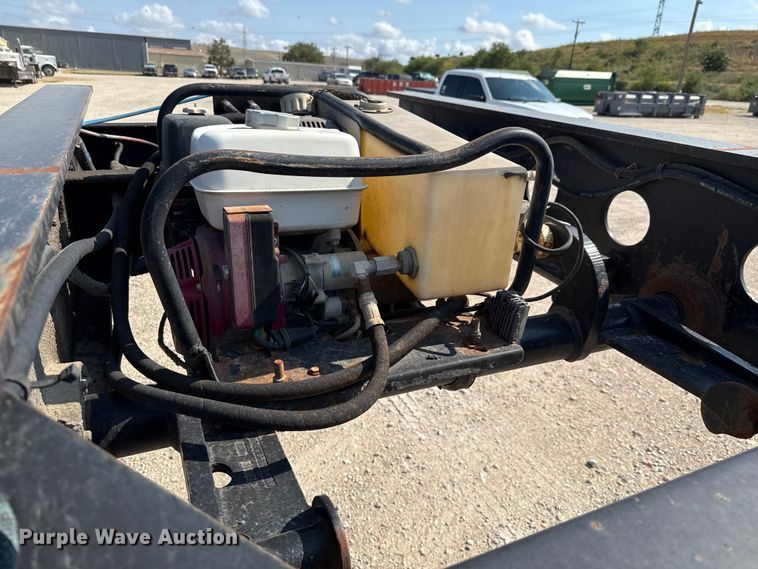 image for item DX5697 2008 Fontaine Magnitude 51 low boy equipment trailer