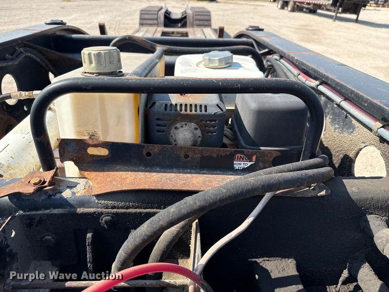 image for item DX5697 2008 Fontaine Magnitude 51 low boy equipment trailer