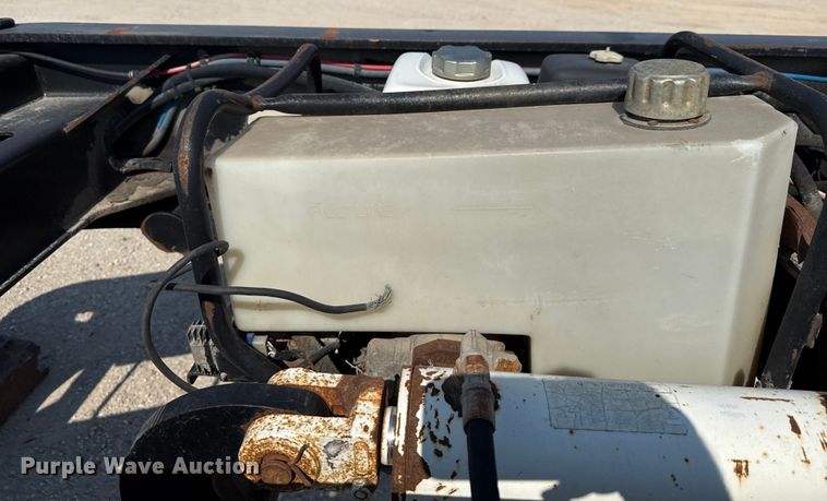 image for item DX5697 2008 Fontaine Magnitude 51 low boy equipment trailer