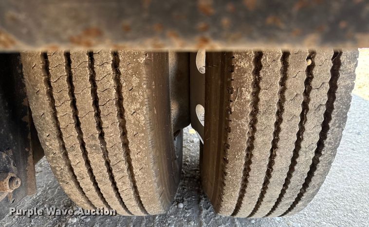 image for item DX5697 2008 Fontaine Magnitude 51 low boy equipment trailer