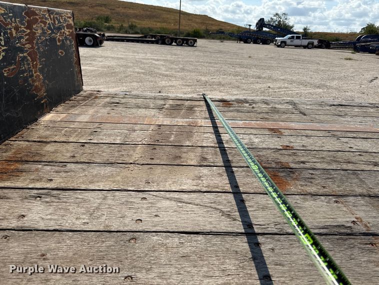 image for item DX5698 2016 Fontaine HCVSD12WSA drop deck trailer