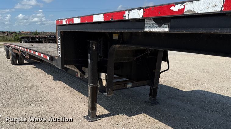 image for item DX5698 2016 Fontaine HCVSD12WSA drop deck trailer