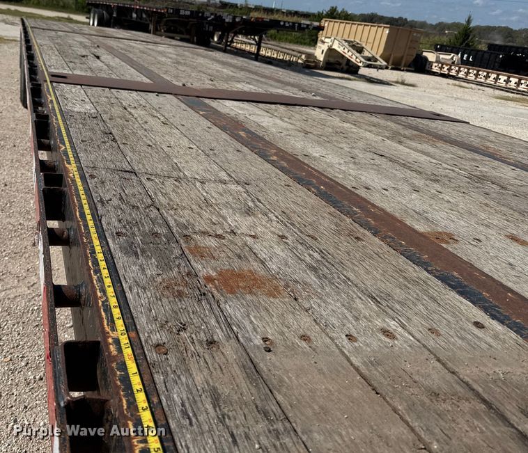 image for item DX5698 2016 Fontaine HCVSD12WSA drop deck trailer