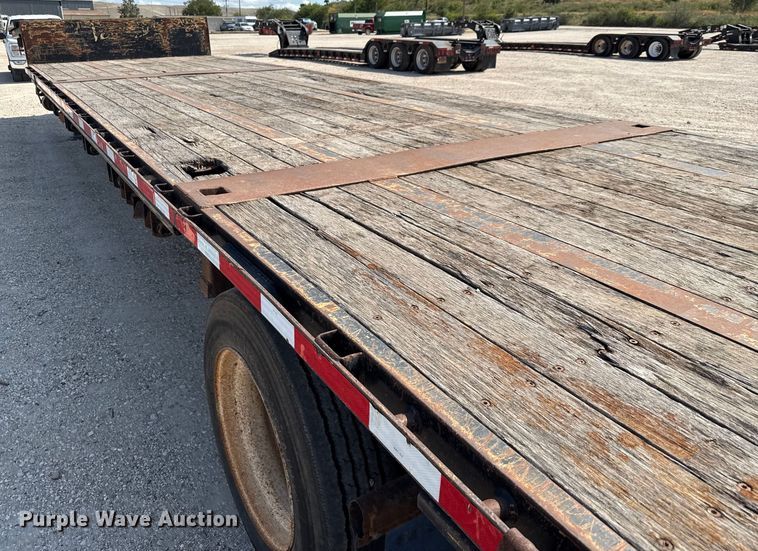image for item DX5698 2016 Fontaine HCVSD12WSA drop deck trailer