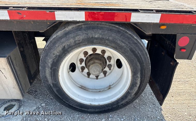 image for item DX5698 2016 Fontaine HCVSD12WSA drop deck trailer