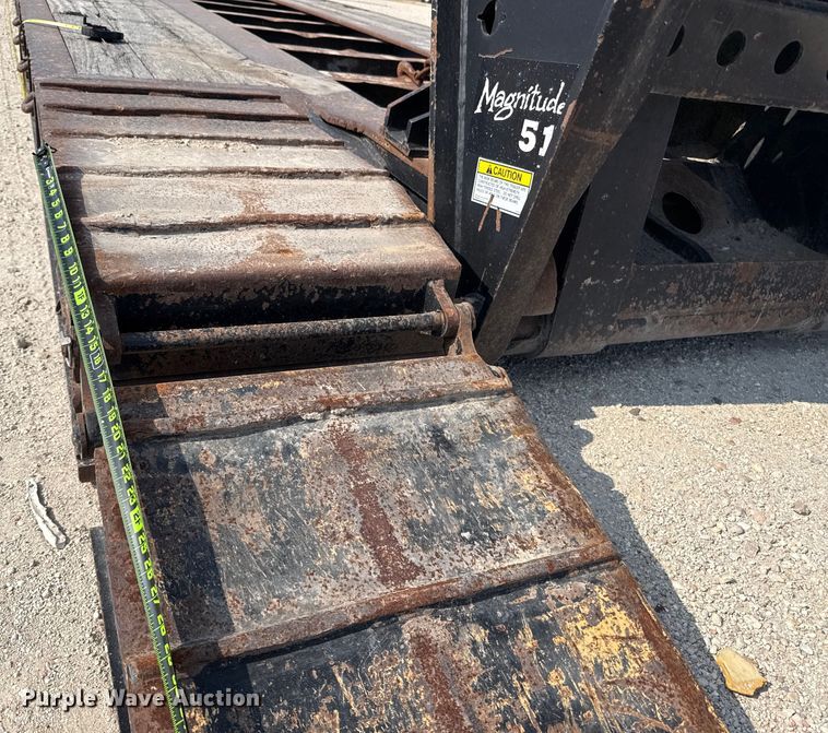 image for item DX5700 2008 Fontaine Magnitude 51 lowboy equipment trailer