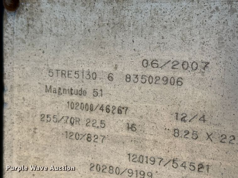 image for item DX5700 2008 Fontaine Magnitude 51 lowboy equipment trailer