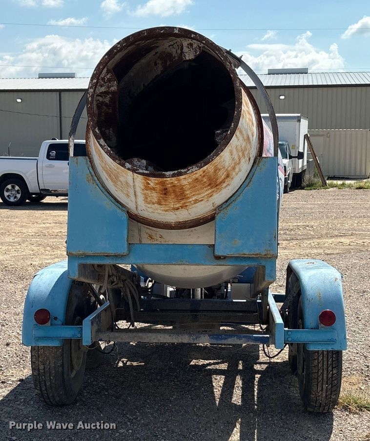 image for item DX5716 Concrete mixer trailer