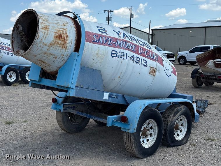 image for item DX5718 Concrete mixer trailer