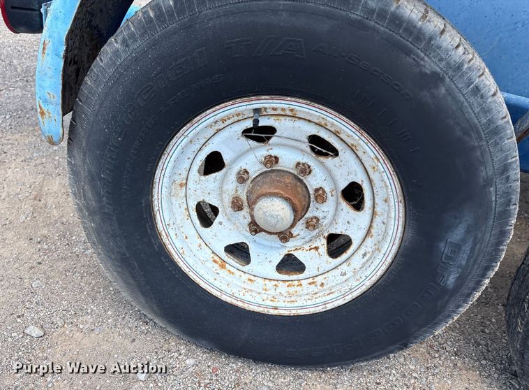 image for item DX5718 Concrete mixer trailer