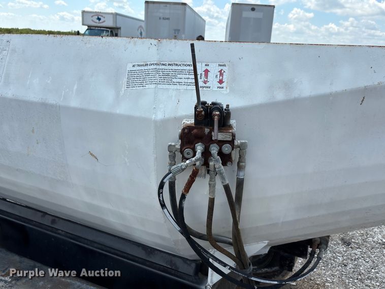 image for item DX5719 Concrete dump trailer