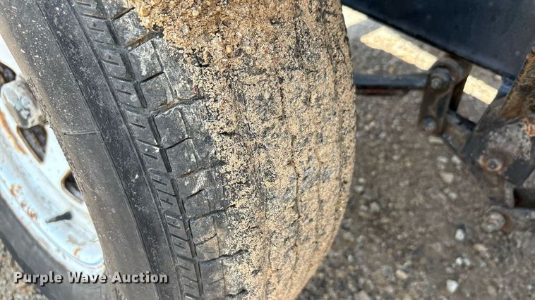 image for item DX5719 Concrete dump trailer