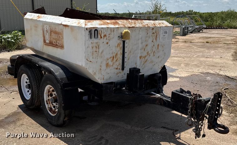 image for item DX5722 Concrete dump trailer