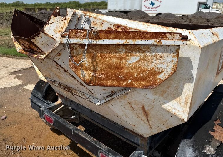 image for item DX5722 Concrete dump trailer